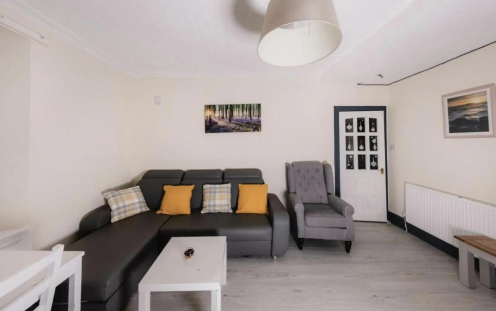 Warm & Welcoming Apartment By The Meadows! City Center 7 Edinburgh