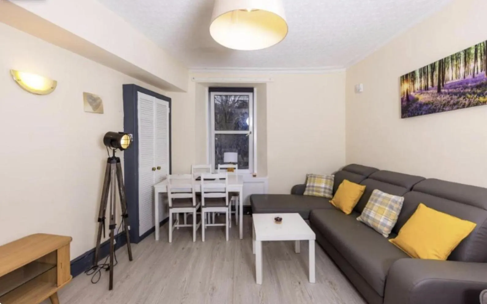 Warm & Welcoming Apartment By The Meadows! City Center 7 Edinburgh United Kingdom