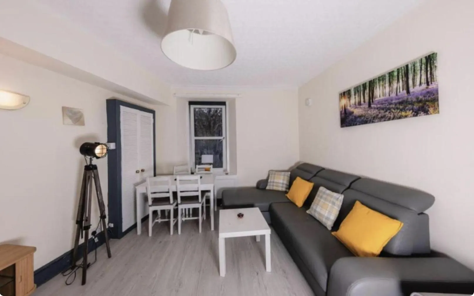 Warm & Welcoming Apartment By The Meadows! City Center 7 Edinburgh 0*,  United Kingdom